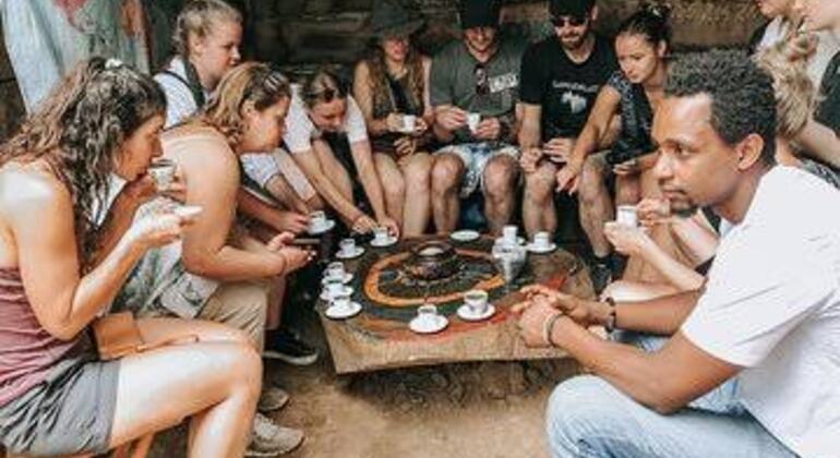 Tour nocturno de leyendas urbanas y linternas de Moshi Tanzania &mdash; #16