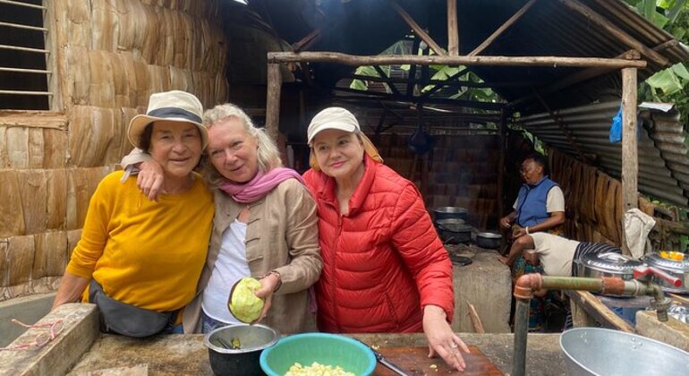 Tour nocturno de leyendas urbanas y linternas de Moshi Tanzania &mdash; #22