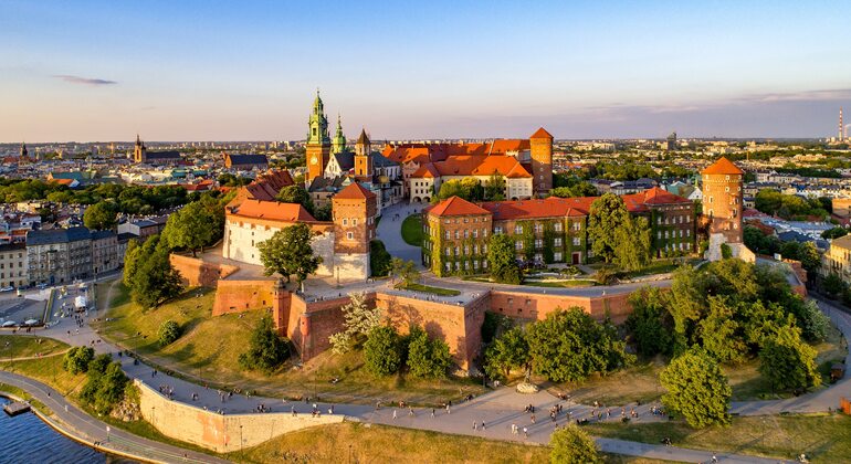 Krakow Free Tour: Old Town, Wawel Castle & Local Lifestyle  Poland &mdash; #4
