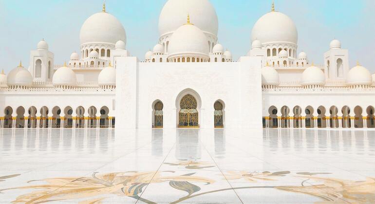Sheikh Zayed Grand Mosque Guided Tour  Provided by Bonaventure Ghahtiem Shiteh