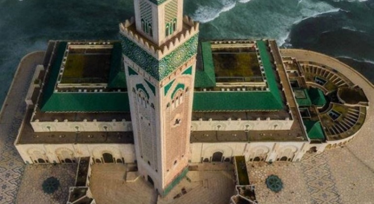 La Auténtica Casablanca: Descubriendo el Alma de la Ciudad Operado por Lazrak