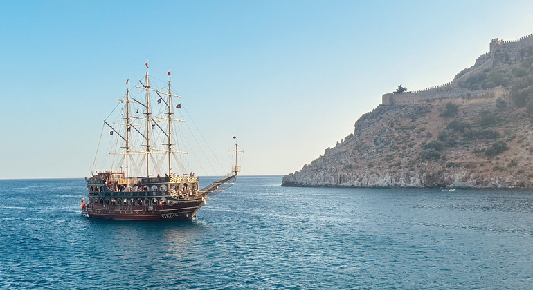 Avventura piratesca in barca ad Alanya con pranzo e prelievo dall'hotel