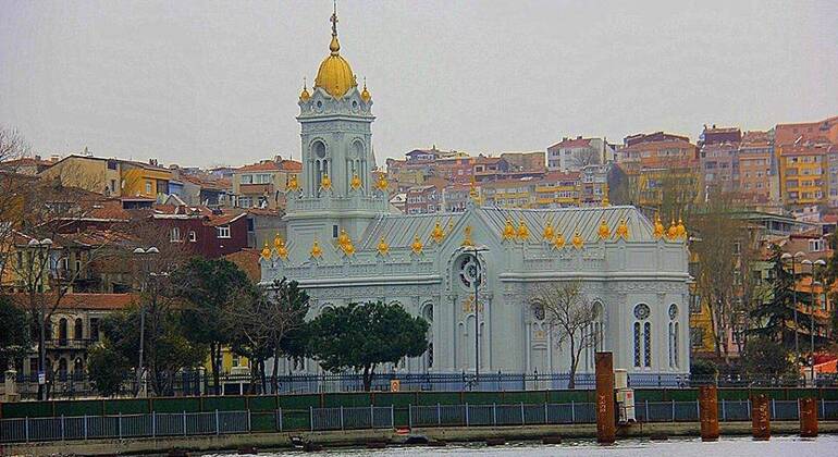 Fener y Balat Free Tour: Colores, creencias y vida local Operado por Ismail çınar
