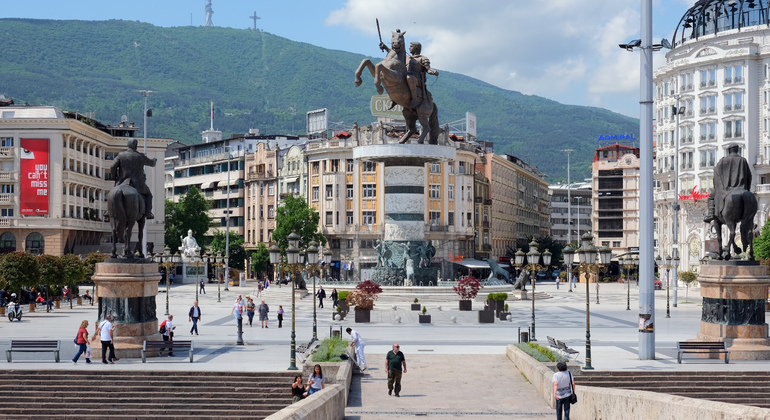 Visita gratuita a Skopje Operado por Selim SHENBAKAR