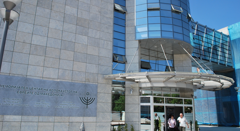 Free Tour of Skopje Macedonia &mdash; #12