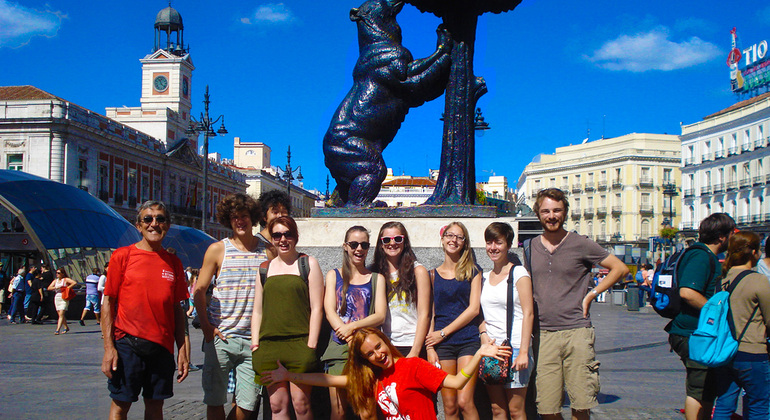 Free Walking Tour of Madrid Highlights Provided by MADRIDE TRAVEL