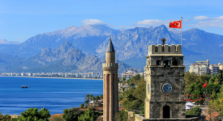 Antalya Old Town Kaleiçi Tour gratuito Vecchie tracce e racconti con gusto locale Turchia &mdash; #3