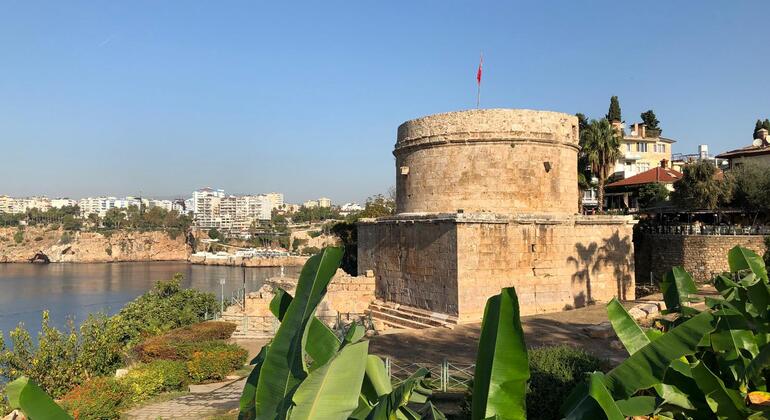 Antalya Old Town Kaleiçi Tour gratuito Vecchie tracce e racconti con gusto locale Turchia &mdash; #8