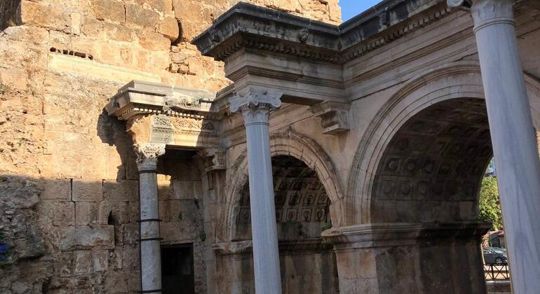 Antalya Old Town Kaleiçi Tour gratuito Vecchie tracce e racconti con gusto locale Turchia &mdash; #20