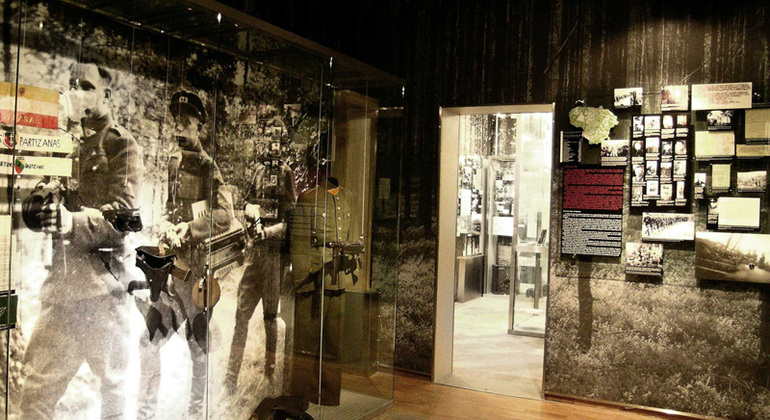 vilnius-tour-the-way-of-freedom-behind-the-walls-of-the-kgb-en-1