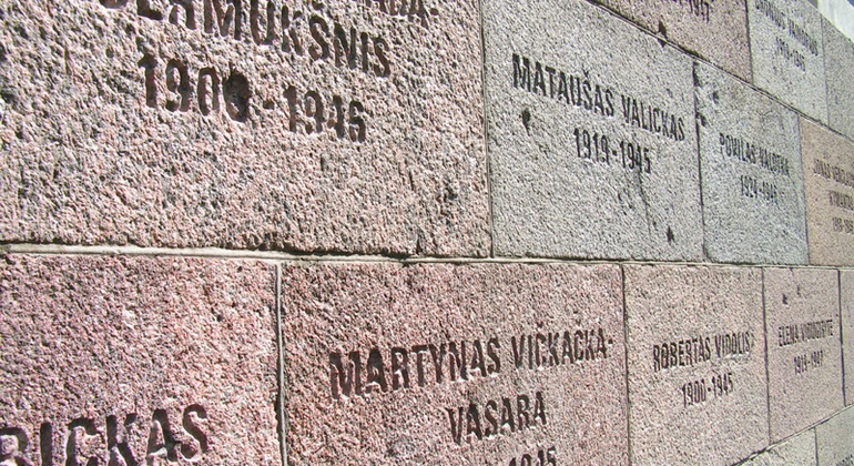 vilnius-tour-the-way-of-freedom-behind-the-walls-of-the-kgb-en-3