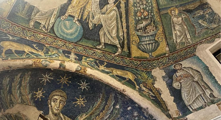 Tour per la Napoli autentica: Rione Sanità, Duomo e Murales Italia &mdash; #6