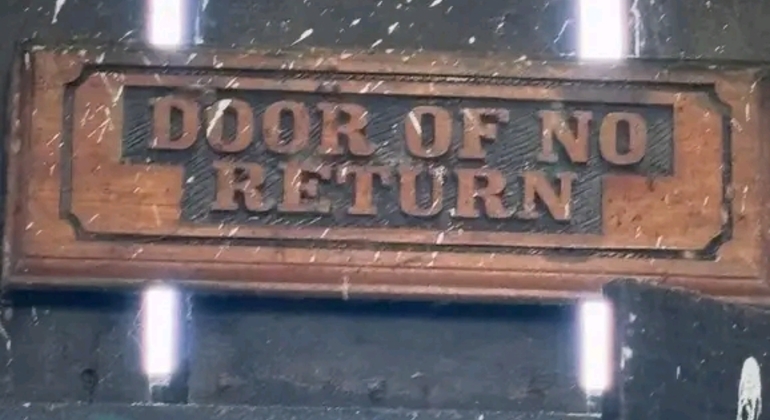 free-tour-of-cape-coast-and-elmina-castles-en-6