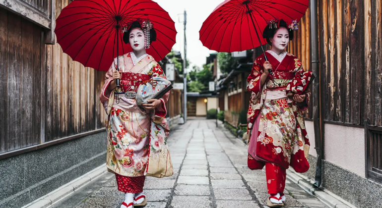 kyoto-gion-geisha-culture-history-guided-walking-tour-en-2