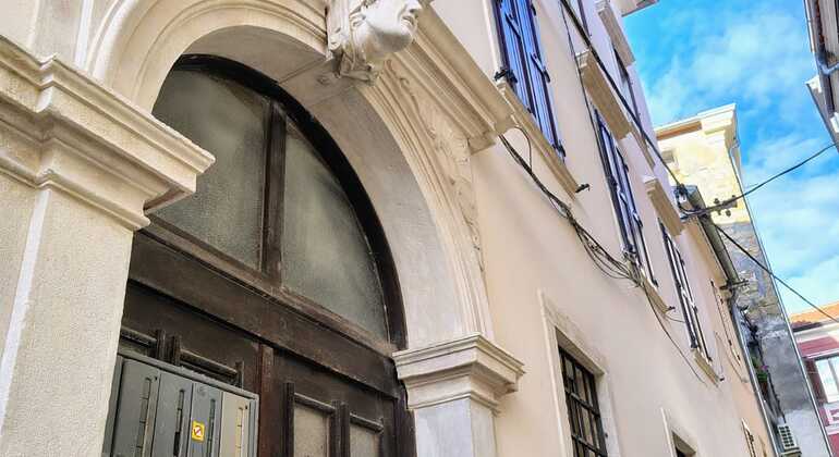 Visita libre a Izola: Un viaje por el pasado y el presente Eslovenia &mdash; #20