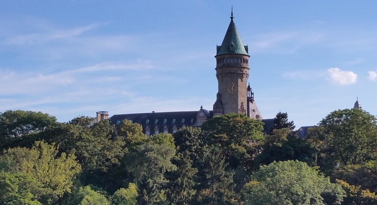 Free Tour: Discover the Rham Towers Fortress.