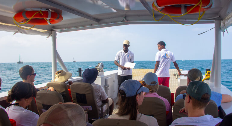Zanzíbar: Crucero panorámico por la costa de Stone Town y buceo con tubo Tanzania &mdash; #10