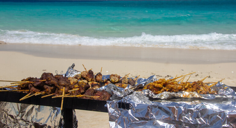 Zanzíbar: Crucero panorámico por la costa de Stone Town y buceo con tubo Tanzania &mdash; #12