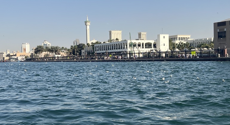 Old Dubai Free Tour avec Abra Ride : Al Fahidi, Creek & Souks Émirats arabes unis &mdash; #25