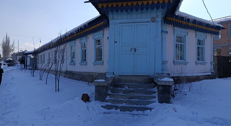 free-tour-nomad-local-karakol-en-4