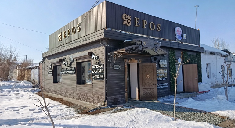 free-tour-nomad-local-karakol-en-5