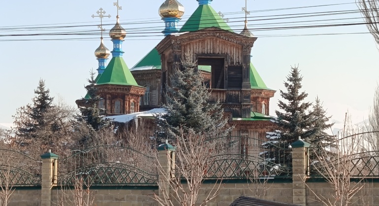 free-tour-nomad-local-karakol-en-6