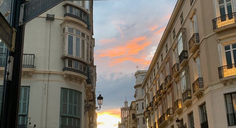 Free Tour: Málaga como nunca a viu Organizado por NORA 