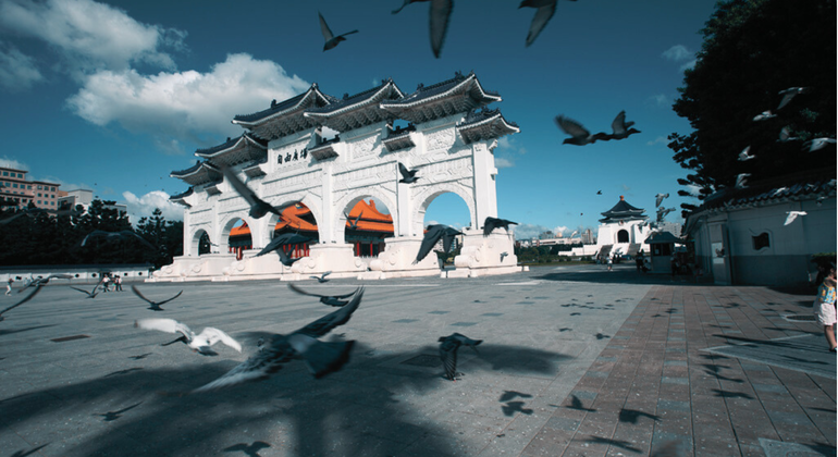 Landmarks, Culture & Street Life Free Tour of Taipei
