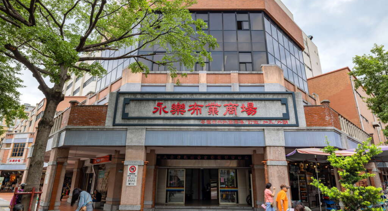 Splendor of Old Taipei Free Tour Provided by Fresh International Travel Service