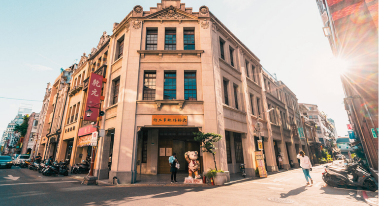 Splendor of Old Taipei Free Tour Taiwan &mdash; #2