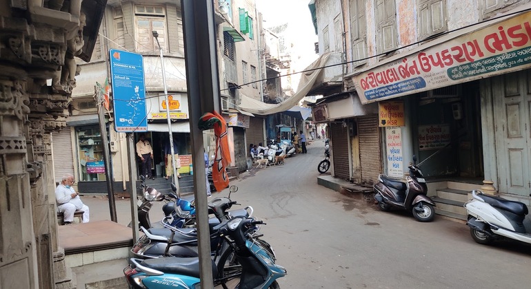 free-walking-tour-of-ahmedabad-en-6