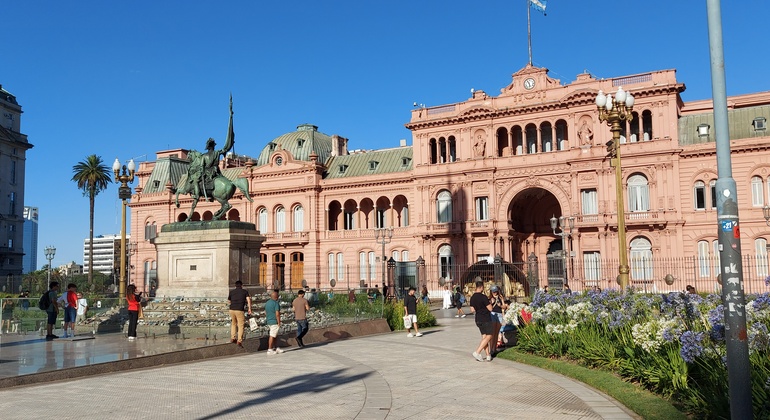 Buenos Aires : la Plaza de Mayo au-delà de la photo lors d'une visite à pied