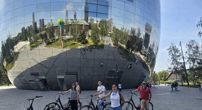 Rotterdam on Wheels: The Must-Do Bike Tour Netherlands &mdash; #5