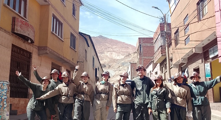 join-the-safest-tour-to-cooperative-mines-of-cerro-rico-with-ex-miners-en-2