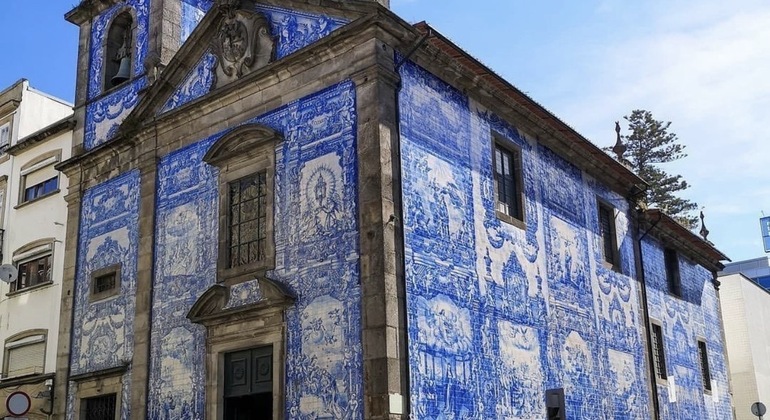 free-tour-of-the-azulejos-of-porto-es-5