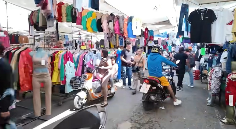 Mercados y Tianguis de CDMX: Rock Show y Tepito con Guía Local México &mdash; #2