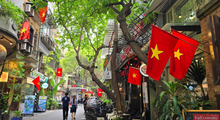 Hanoi Free Tour: 1,000 Year Strategic Soul & Citadel Entry Vietnam &mdash; #5