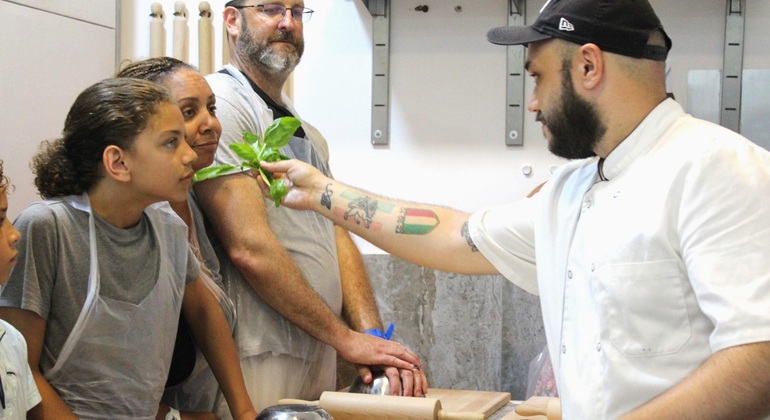 Napoli: Corso di preparazione della pasta con antipasto e bevanda Italia &mdash; #8