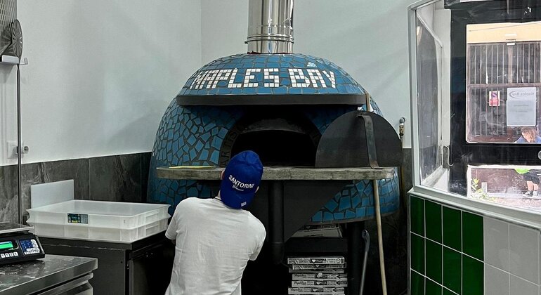 Napoli: Laboratorio di preparazione della pizza con bevanda e aperitivo Italia &mdash; #12