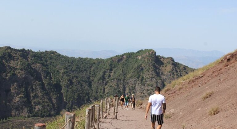 Tour From Naples to Pompeii and Vesuvius