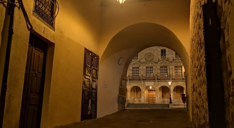 tour-echoes-of-legend-en-3