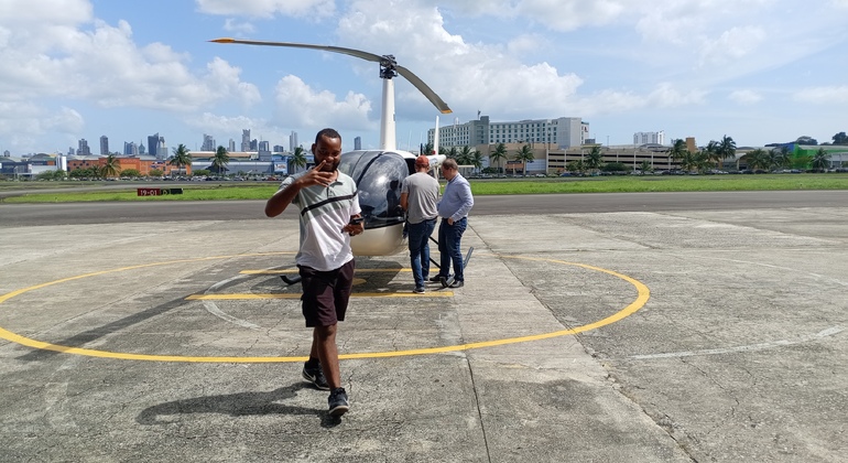 Historic Helicopter Tour Flying Over Panama City Panama &mdash; #5
