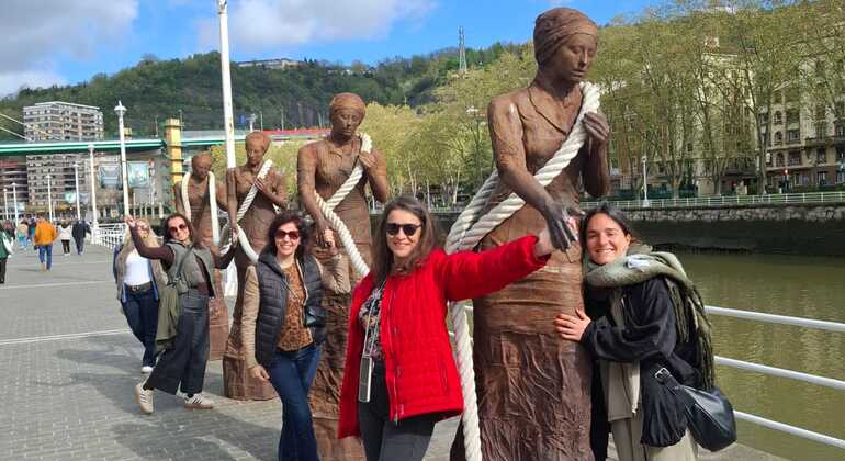 free-tour-back-to-the-future-from-the-guggenheim-es-4