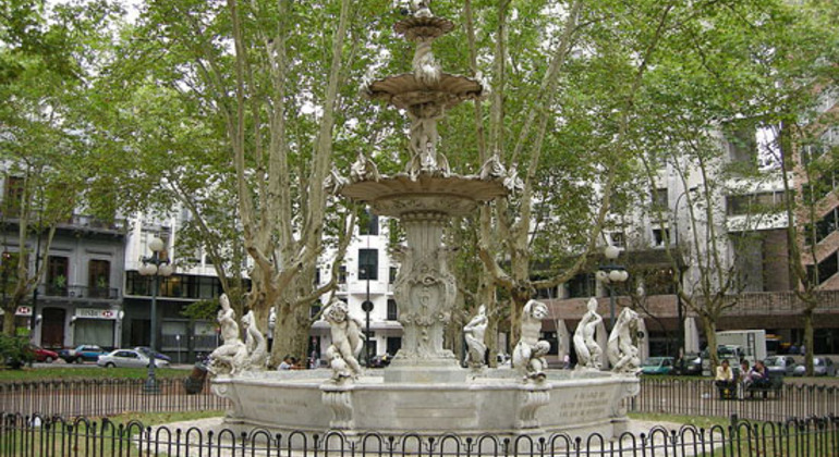 walking-tour-of-history-symbology-architecture-and-cultures-es-6