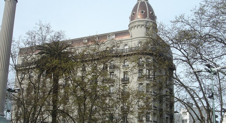 walking-tour-of-history-symbology-architecture-and-cultures-es-7