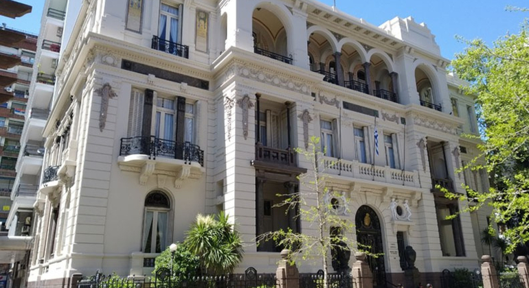 walking-tour-of-history-symbology-architecture-and-cultures-es-8