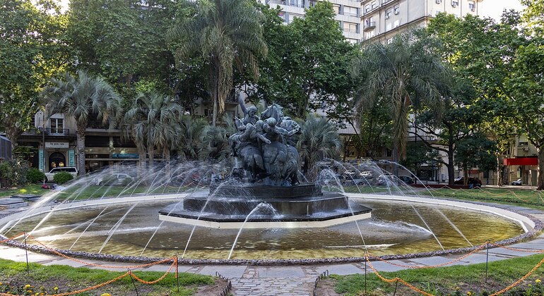 walking-tour-of-history-symbology-architecture-and-cultures-es-12