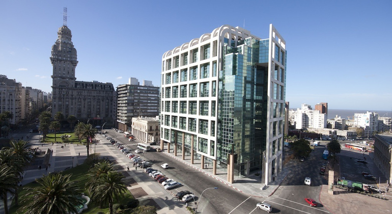 walking-tour-of-history-symbology-architecture-and-cultures-es-13