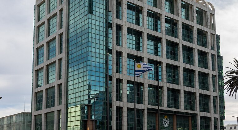 walking-tour-of-history-symbology-architecture-and-cultures-es-14