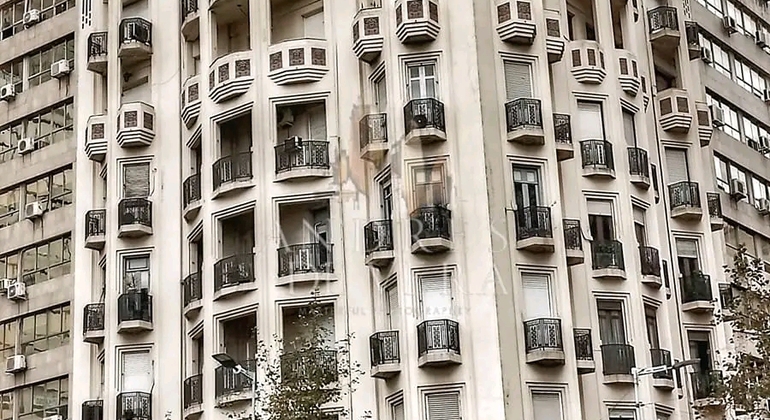 walking-tour-of-history-symbology-architecture-and-cultures-es-15